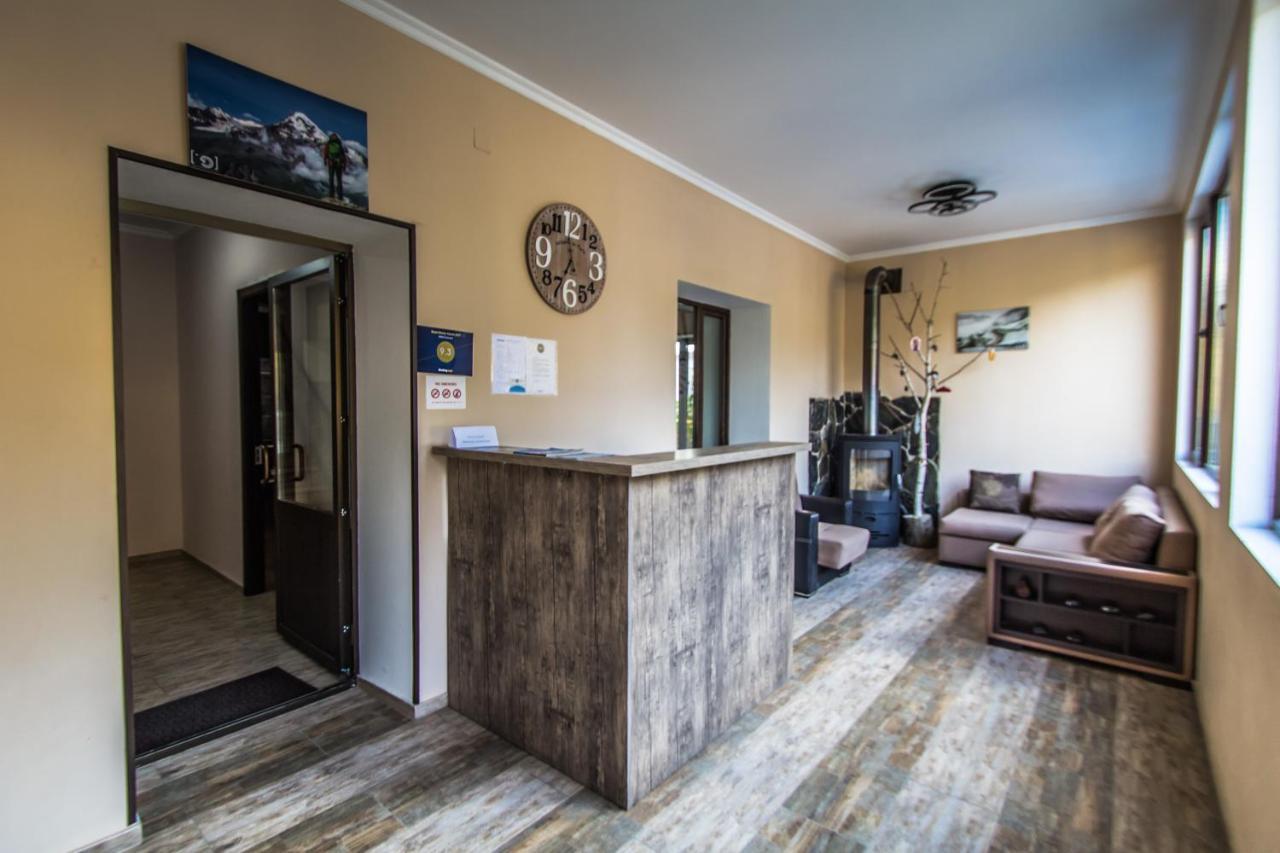 Hotel Svanseti Mestia Exteriör bild