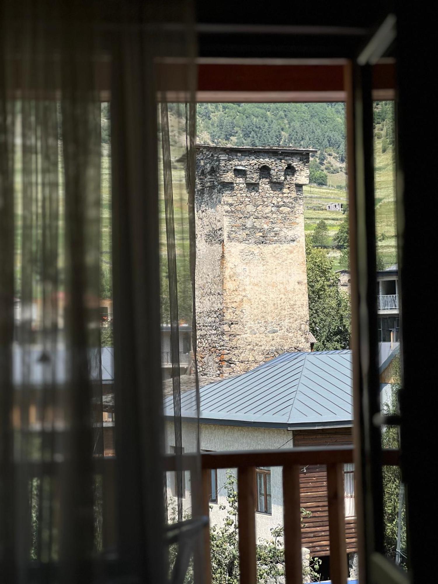 Hotel Svanseti Mestia Exteriör bild