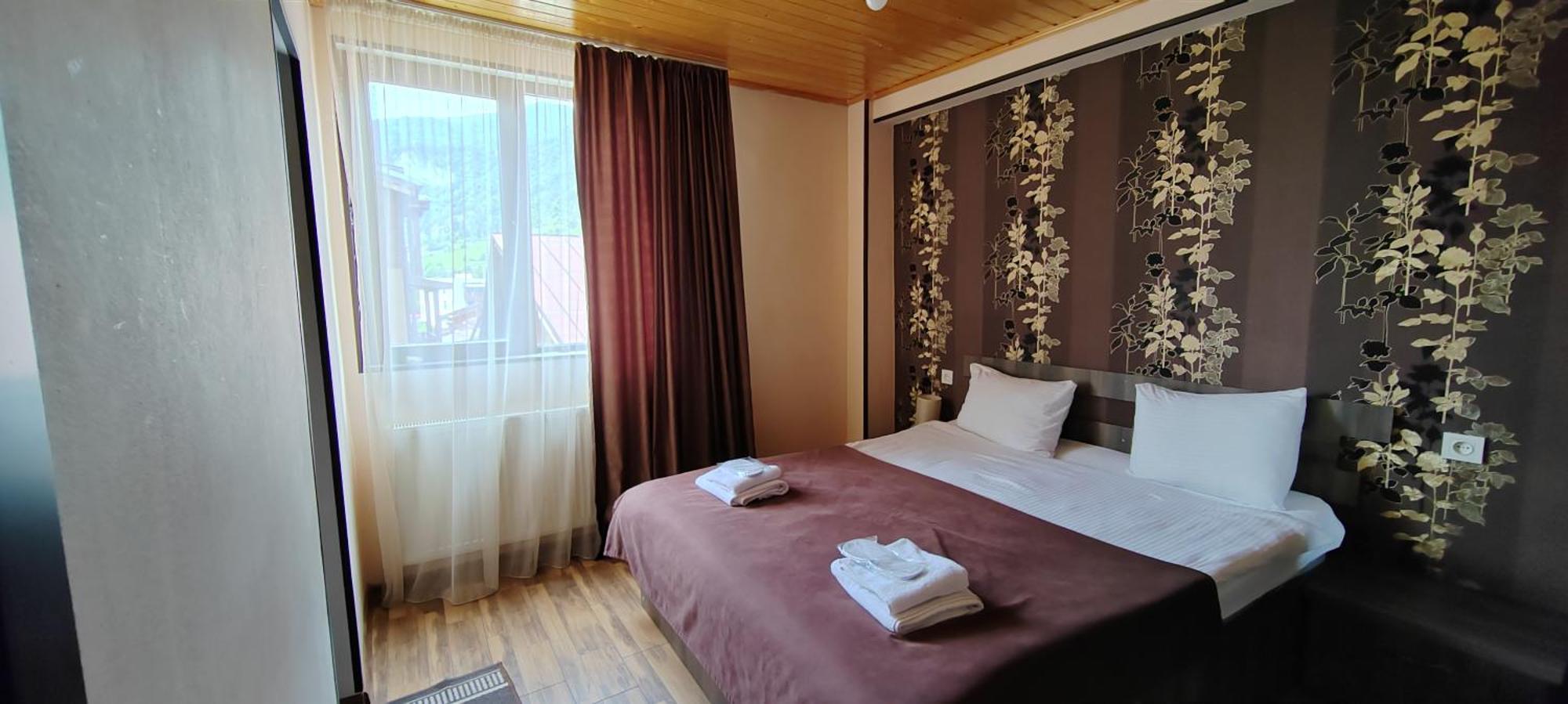 Hotel Svanseti Mestia Exteriör bild