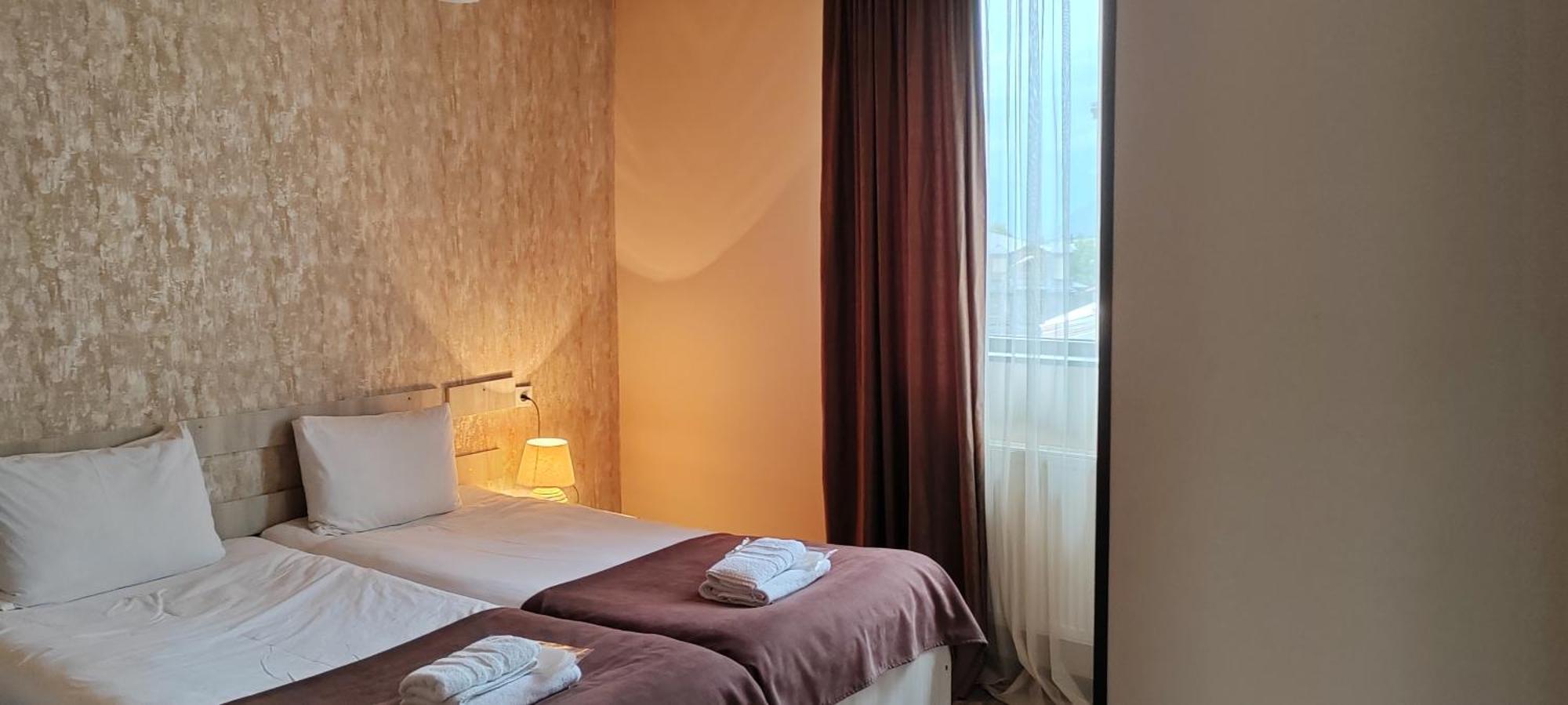 Hotel Svanseti Mestia Exteriör bild
