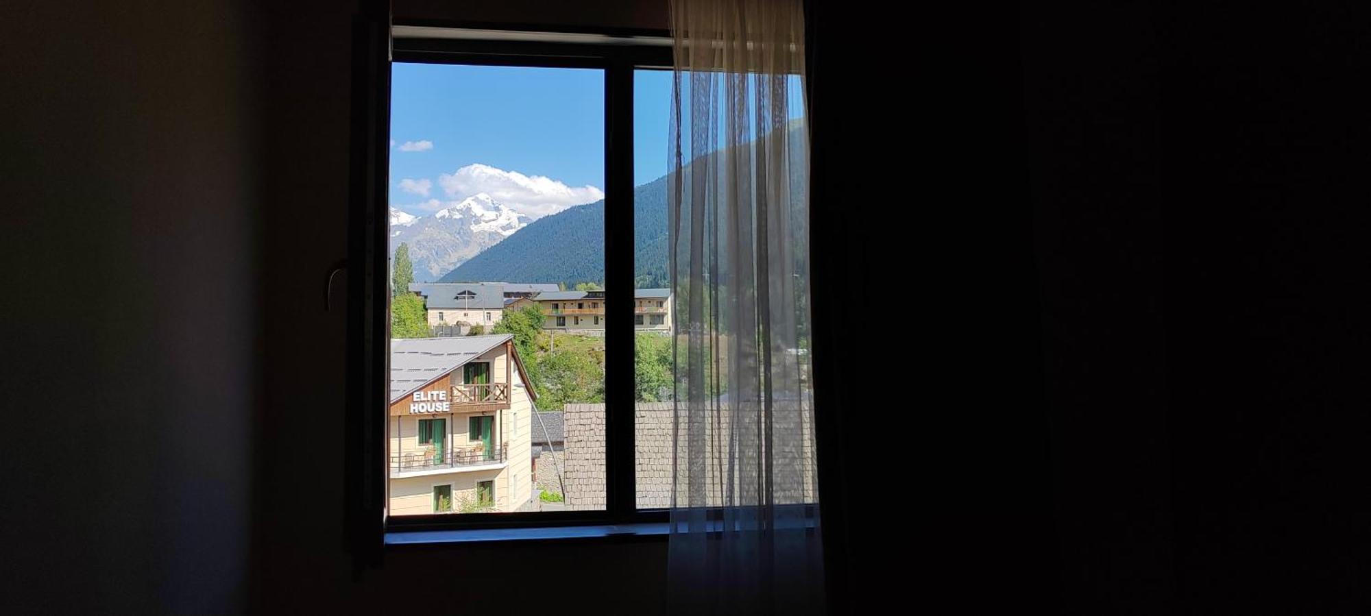 Hotel Svanseti Mestia Exteriör bild