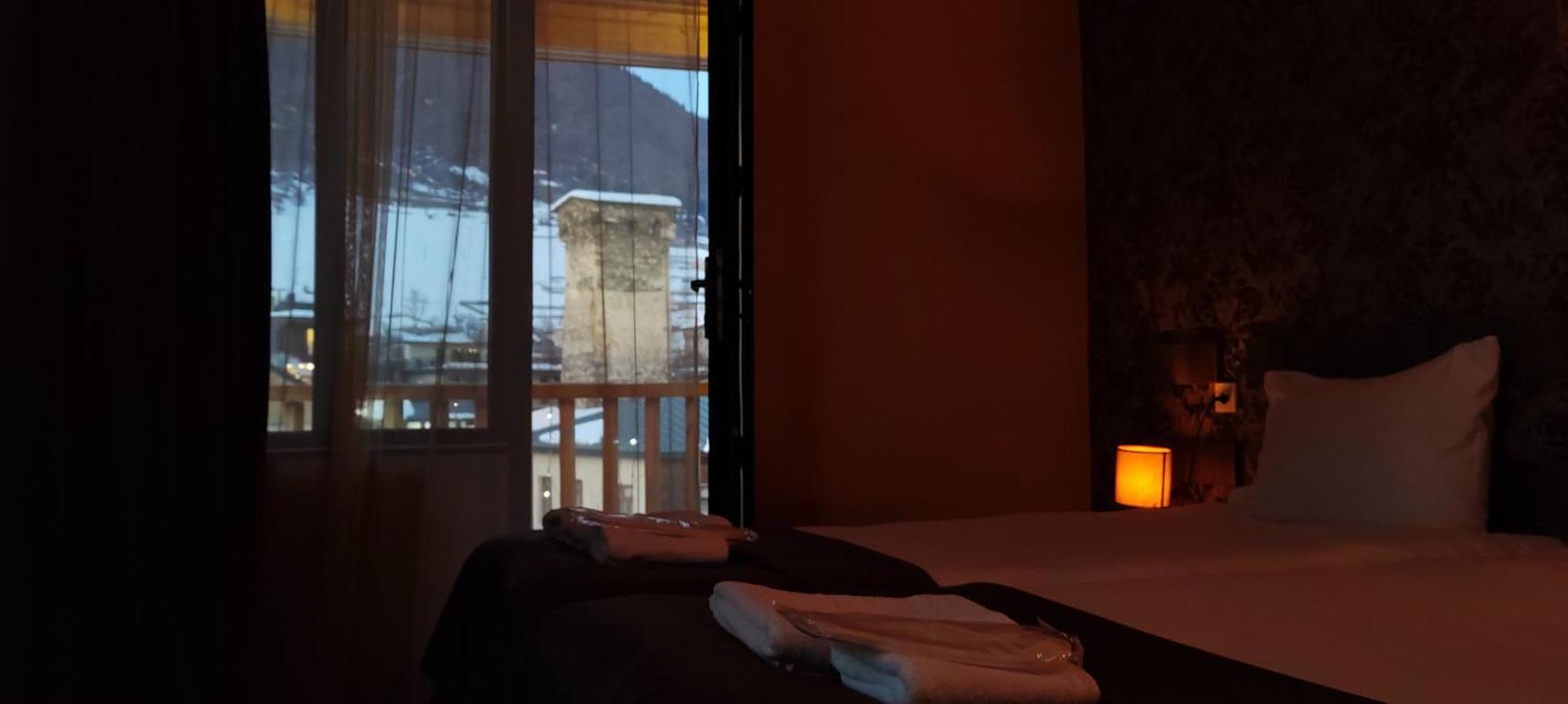 Hotel Svanseti Mestia Exteriör bild